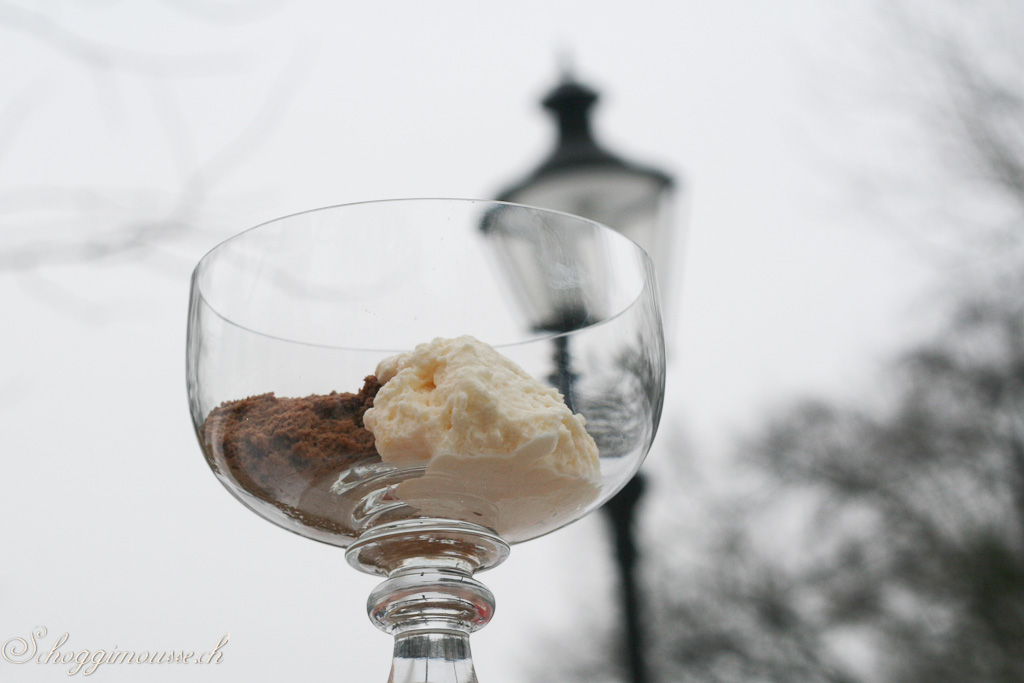 Weisse- und Milchschokoladenmousse