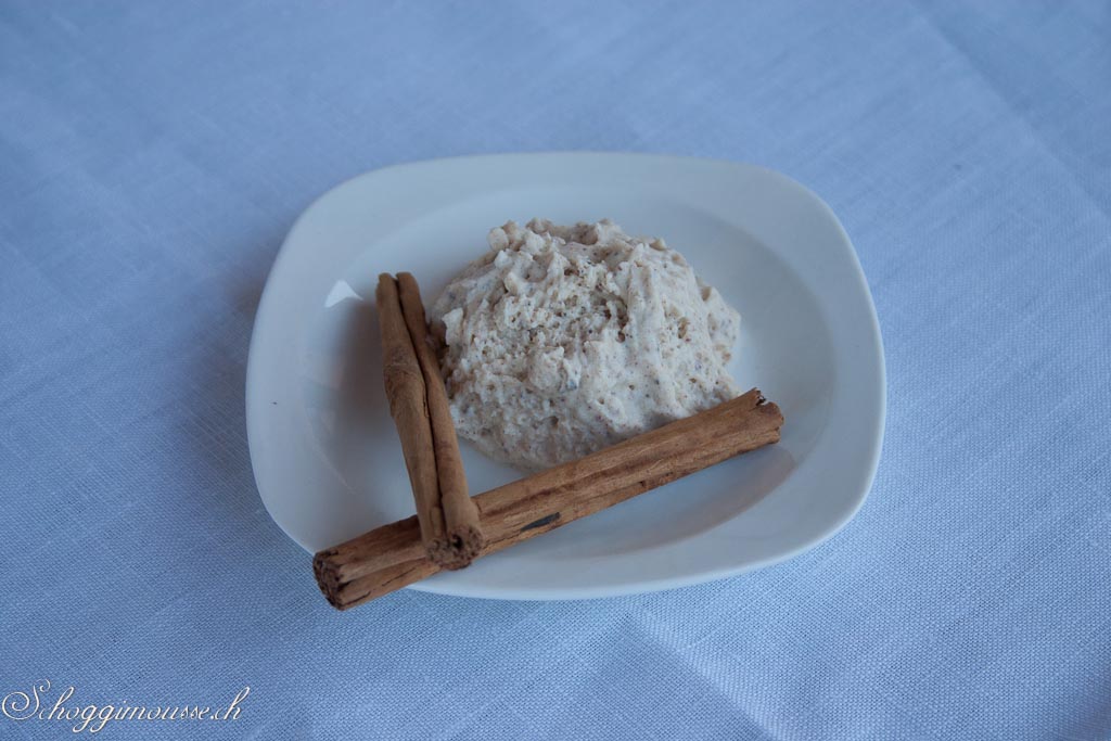 Zimtmousse